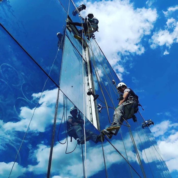 Промышленные алпинисты