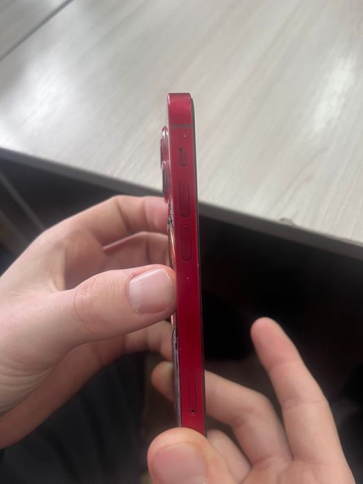 Продам айфон 13 мини за 70 тысяч