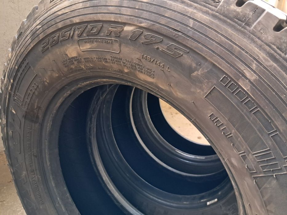 Anvelope second 285 70 R19.5 3 buc  Pirelli 12mm 2021