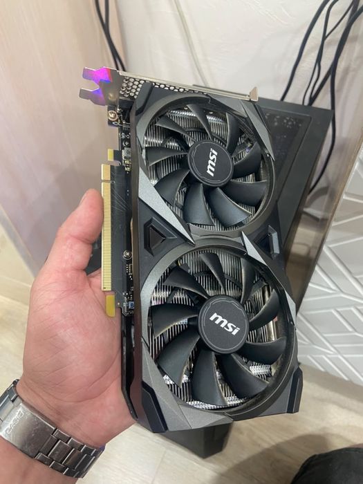 Продам видеокарту NVIDIA GeForce RTX 3050 8 ГБ