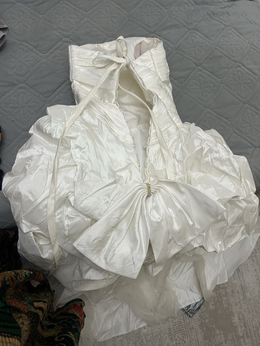 Продажа свадебных платьев