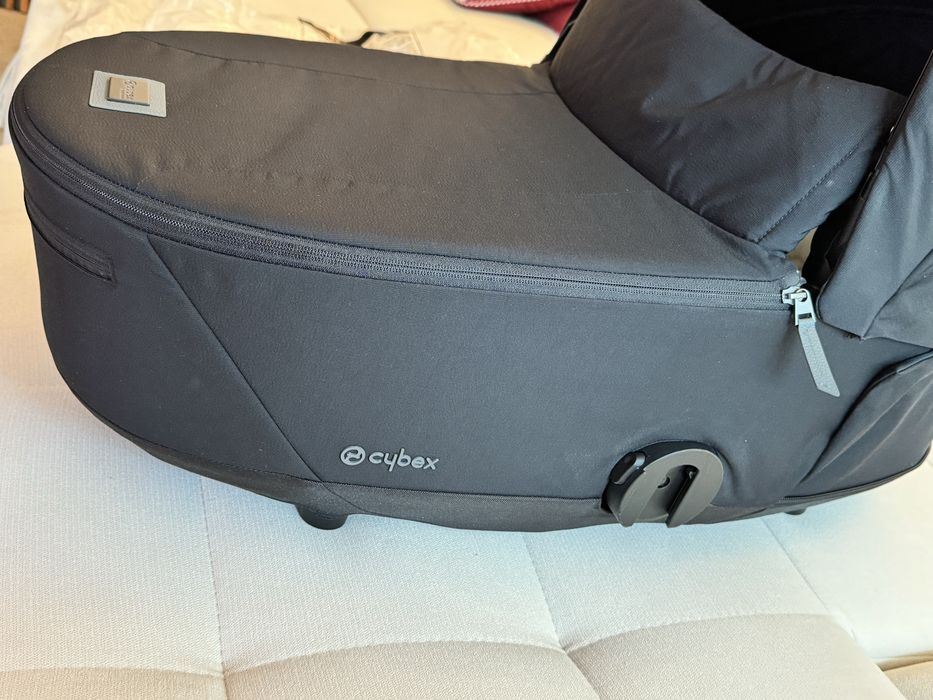 Cybex Кош за новородено Mios 3