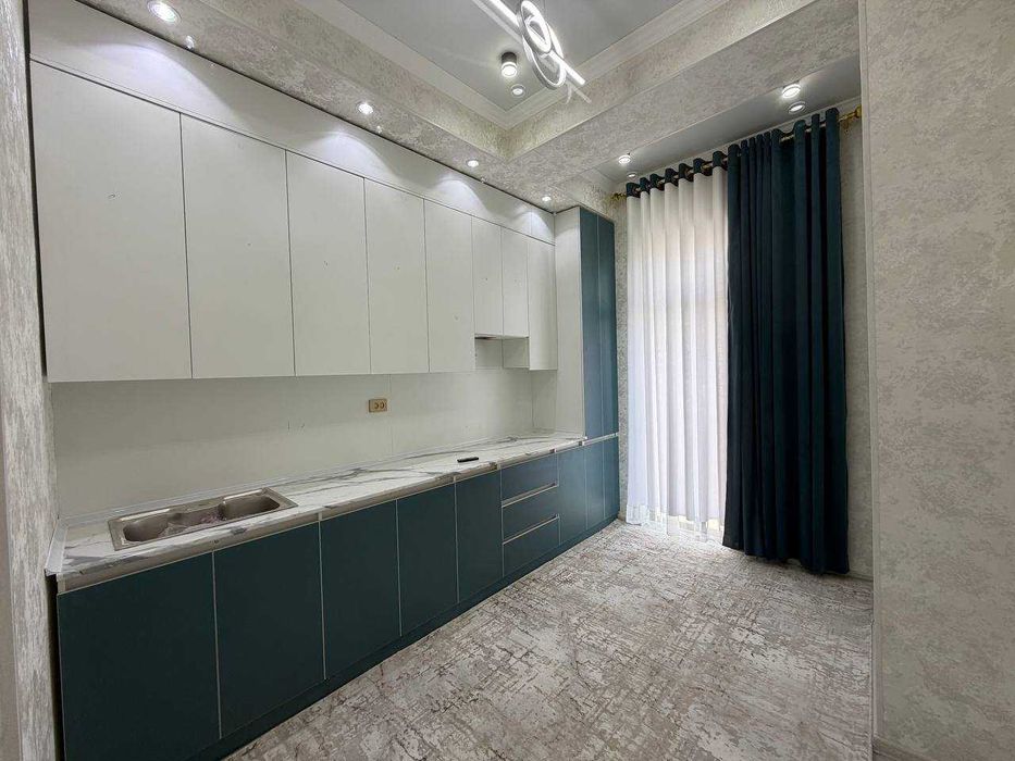 Продаётся 2х комн квартира на 4 этаже Ор-р  Бухара Сити Нихол Кольцо