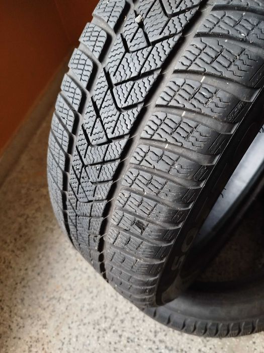 джипови гуми Pirelli SottoZero 3, 245 50 r19 105V M+S, run flat BMW X4