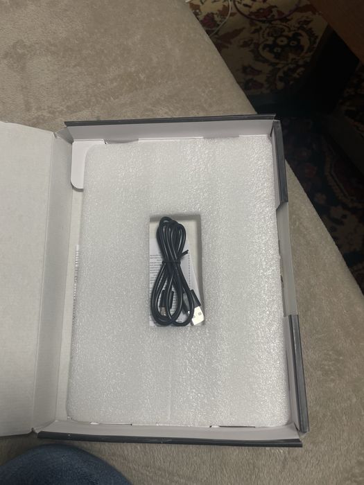 Bluetooth клавиатура с калъф за таблет HAMA – 9.5”–11”