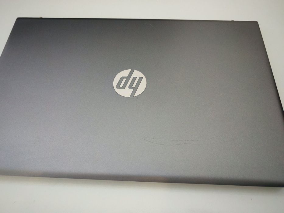 hp pavilion 15 i5 8gb 500Gb