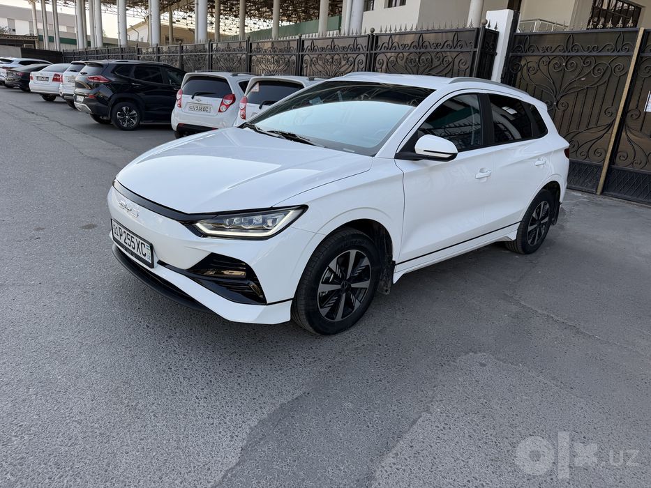 byd e2 srochna sotiladi
