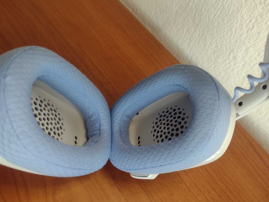 Logitech G435 bluetooth слушалки