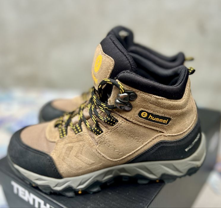 Vand ghete iarna marca Hummel