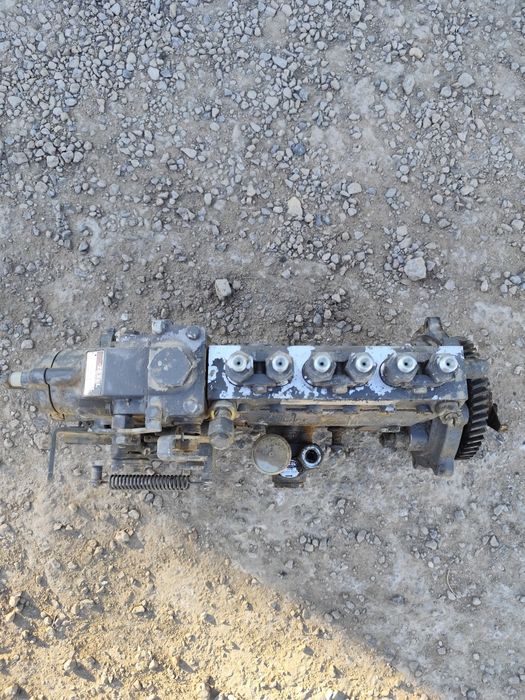 Тнвд от экскаватора  хитачи