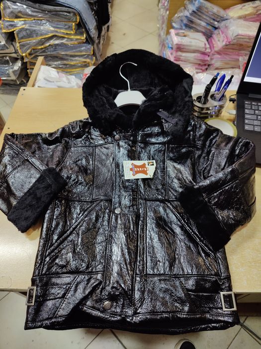 Яке за момче естествена кожа