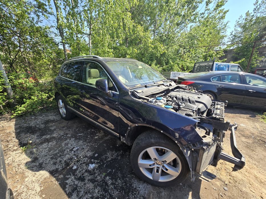 Dezmembrez Touareg 7p 2012 CRCA