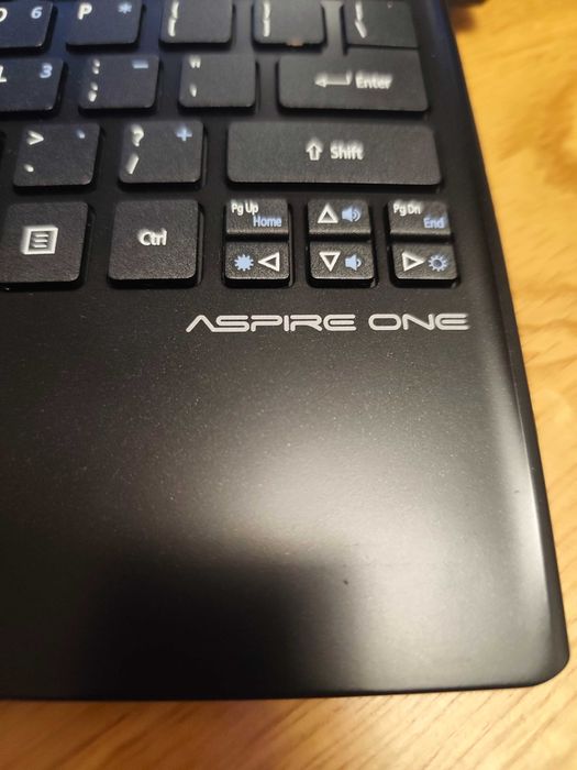 Лаптоп Acer Aspire One