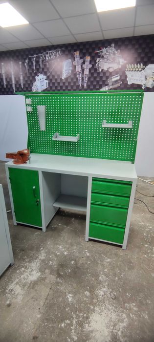 Верстак столярный, металлический. лабораторный, verstak