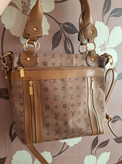 Дамски чанти Louis Vuitton и Michael Kors