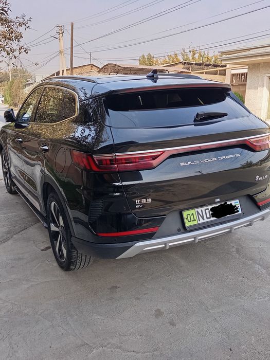 Продаётся BYD song plus