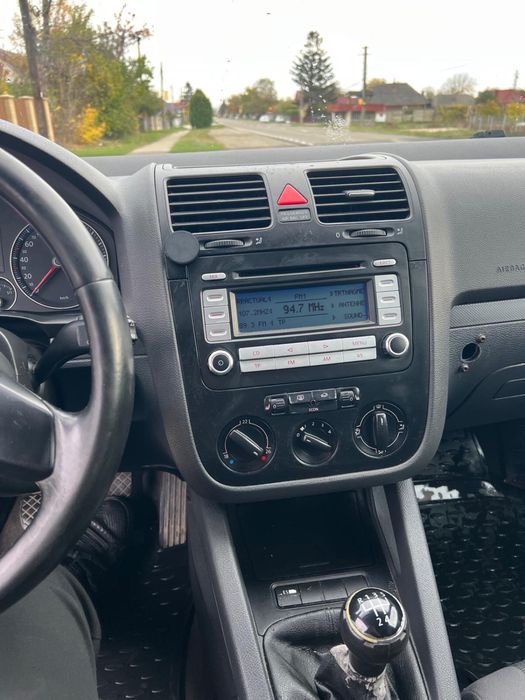 VOLKSWAGEN Golf 2005 — imagine 3