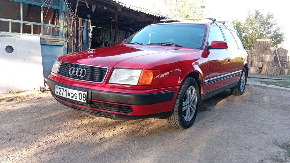 Продаю ауди с4 универсал