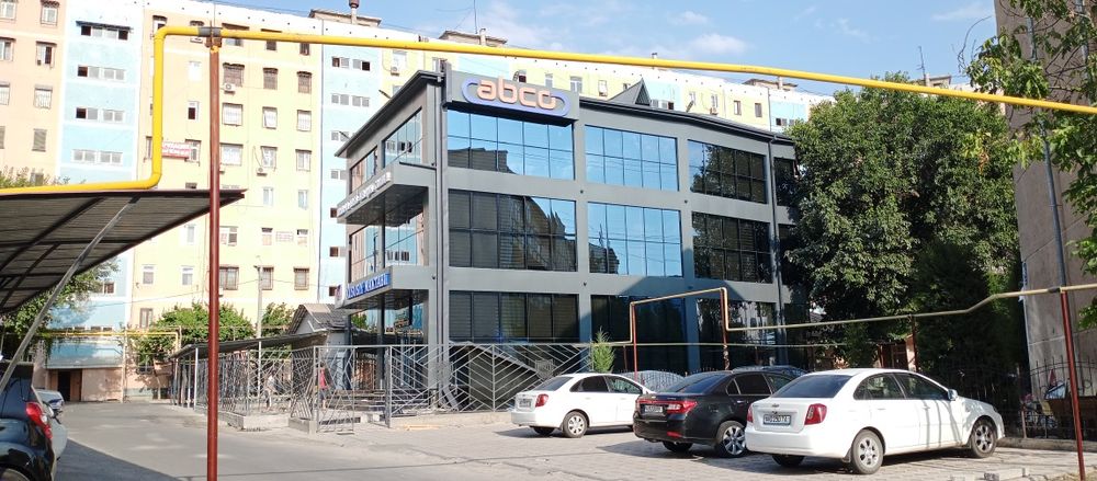 Oyna yuvish Tashqi fasad yuvish bino yuvish