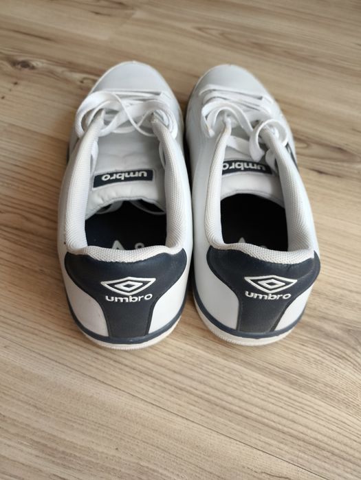 Мъжки пролетно есени маратонки Umbro