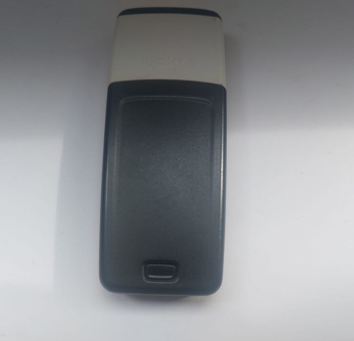 Нокиа  1112 простушка