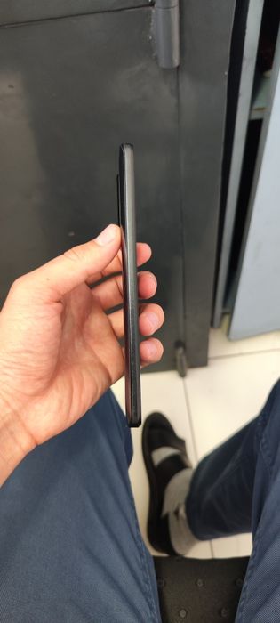 Poco F5 pro.  ideal