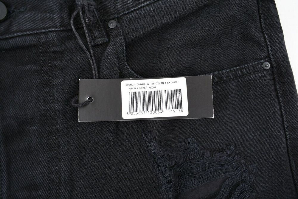 Diesel Aryel Straight Leg Jeans  Distressed W30L32
W30L3