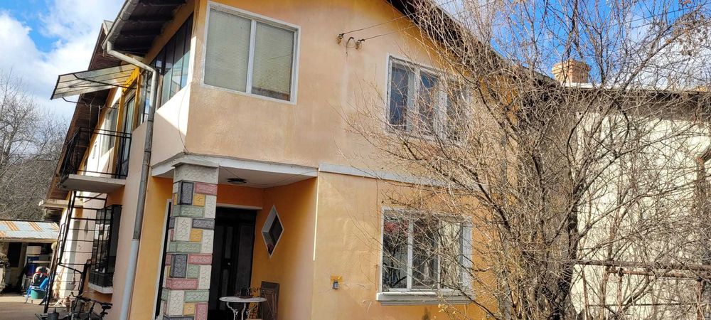Ocazie unica! Casa de vanzare, central, la cel mai bun pret din zona!