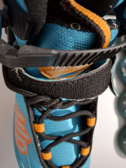 Role în linie, reglabile