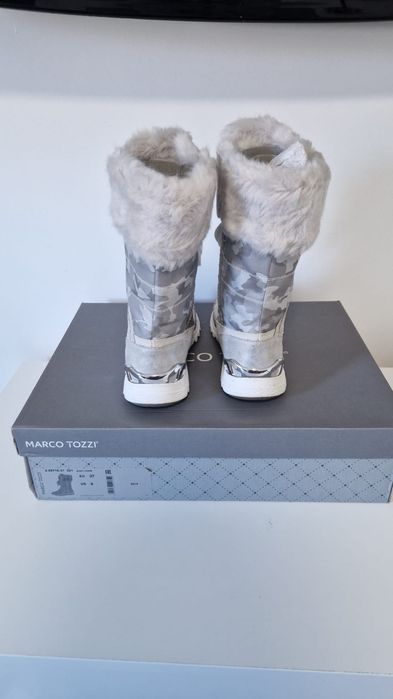 Cizme zapada imblanite si impermeabile Marco Tozzi marime 37 stare f b
