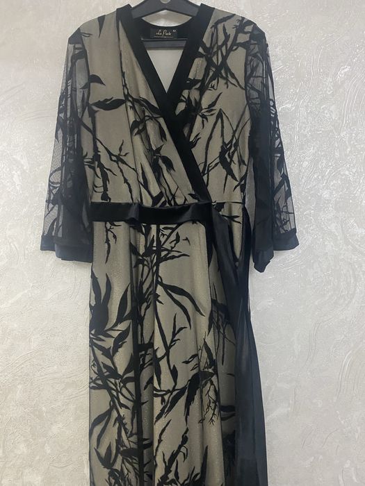 Вечернее платье