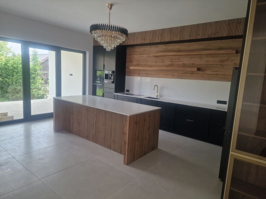 Vand casa str Paulesti