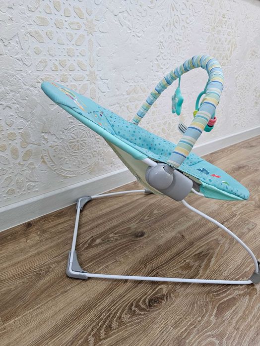 Детское кресло качалка в идеальном состоянии от месяца до года