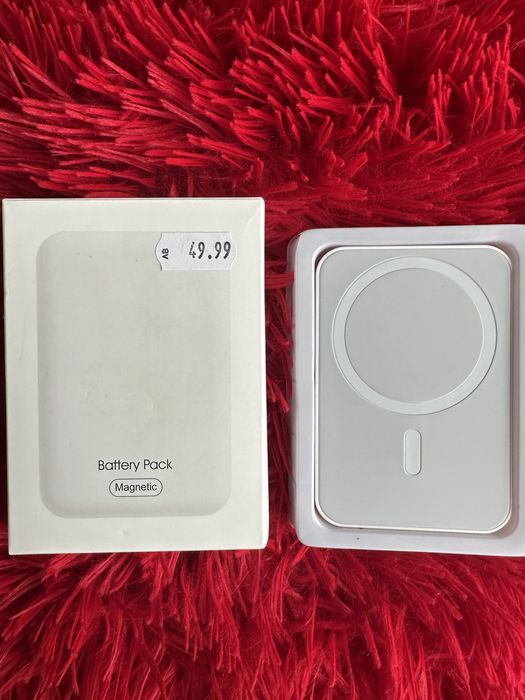 Magsafe battery pack