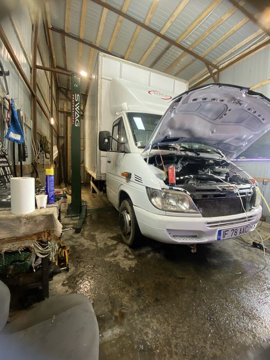 Service&s auto asistenta rutiera