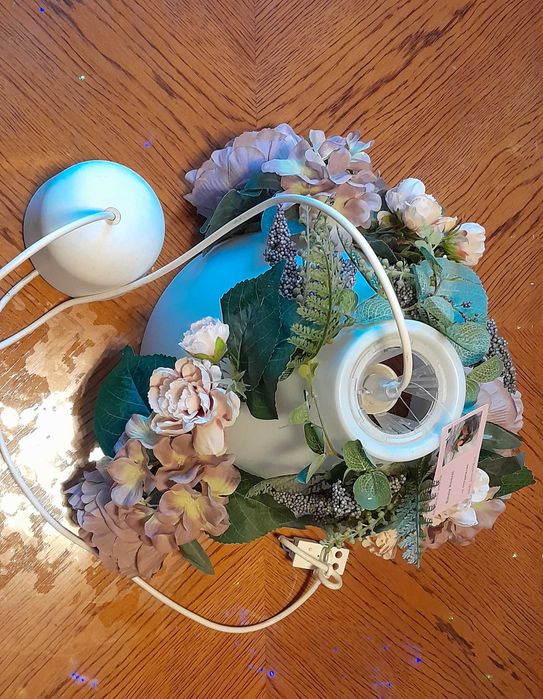 Светильник лампа с декором