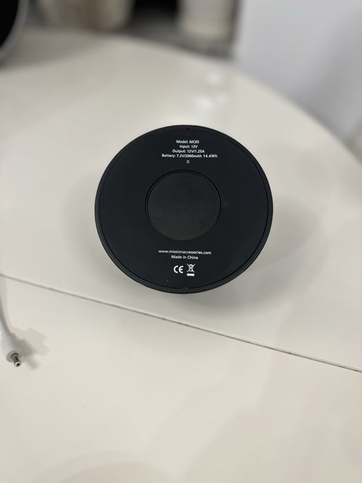 Amazon Echo Dot 4th Gen Alexa + suport Mission cu baterie
