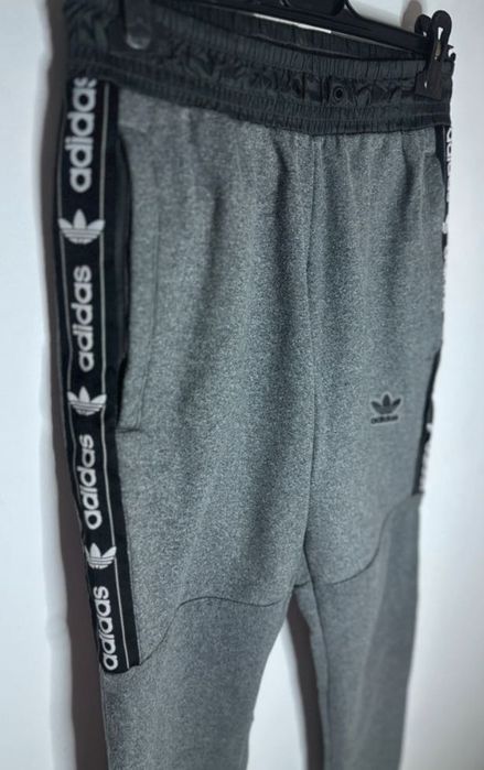 Pantaloni Adidas originali