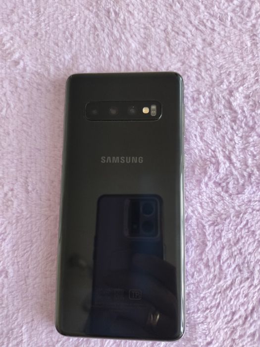 Самсунг S 10.  Сатылады