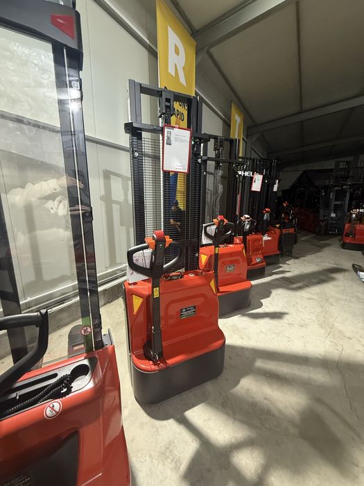 Transpaleta cu Catarg 1.2 To