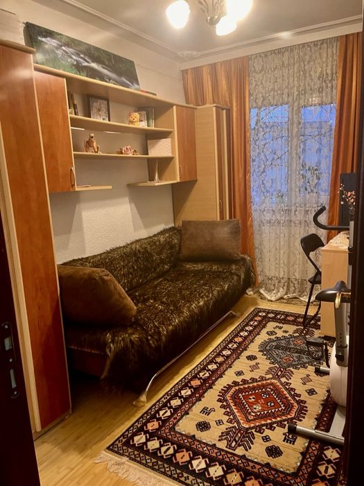 Apartament 3 cam decomandat et 2/4, bvd chimiei