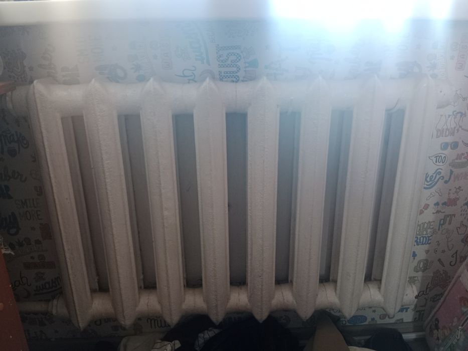 продам чугунные радиаторы отопления батареи