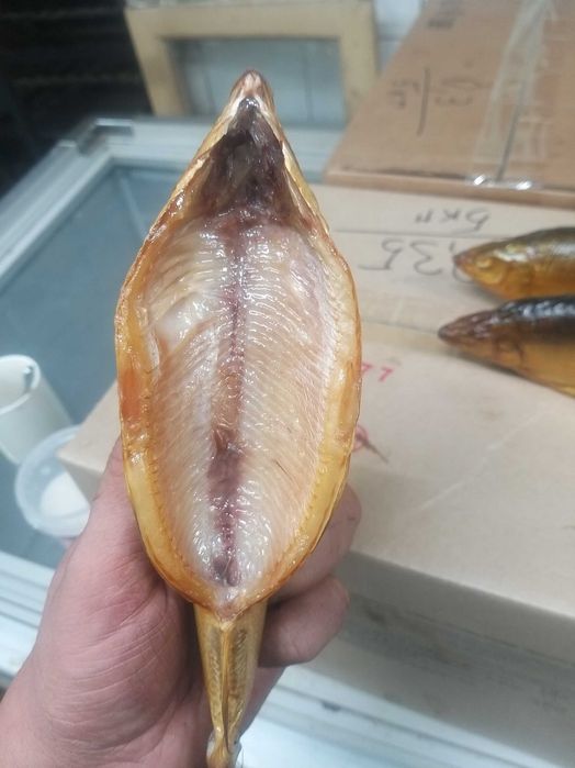 пеледь Боровое горячего копчения