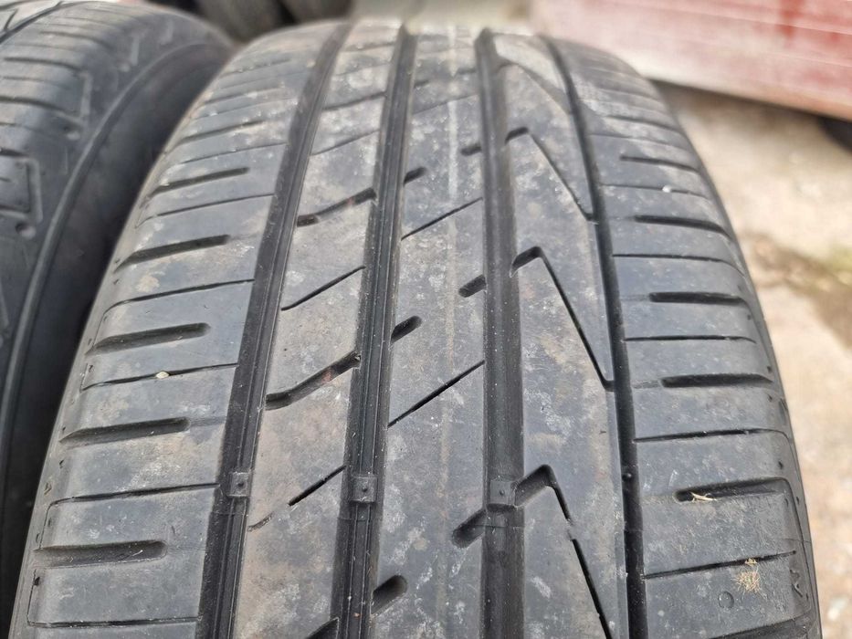 2 Anvelope de VARA 215.65.17 'Hankook' [dot 2018] ;stare foarte buna