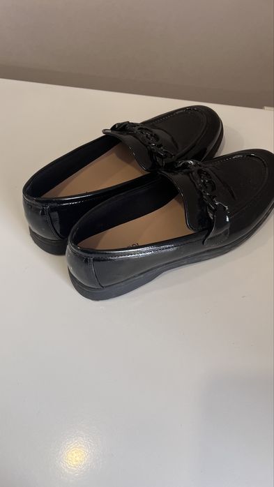 Лоферы на девочку размер 36