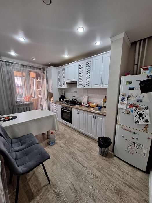 Продаётся 3 комн в 4 мкрне 23млн