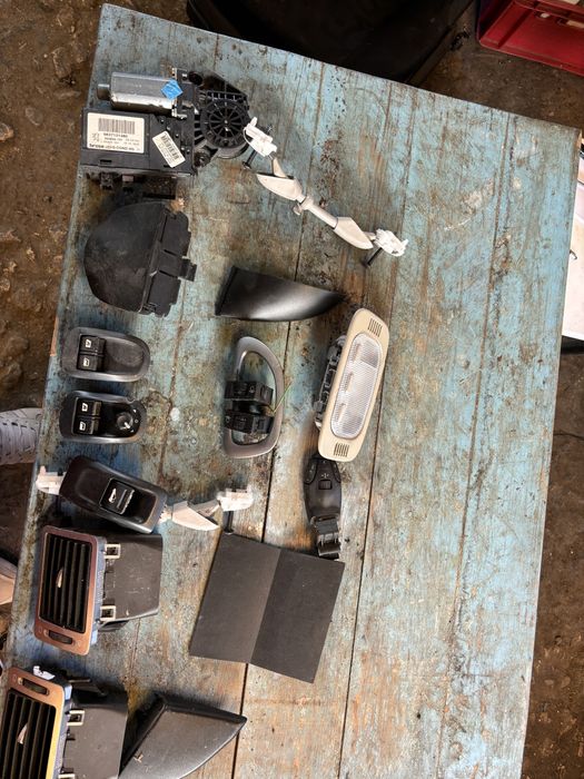 Интериор за Пежо 206