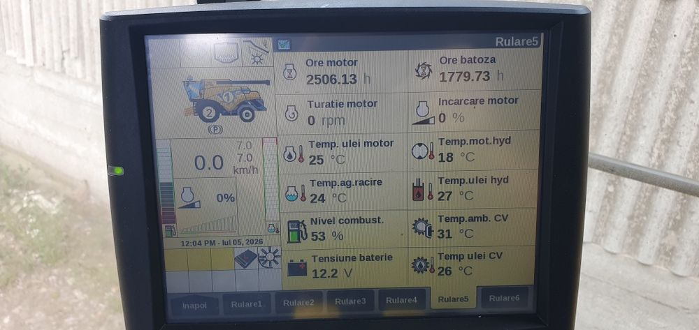 Combină New Holland CR9.90