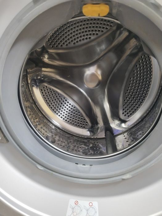 Стиральная машинка автомат