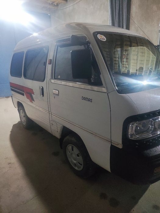 Дамас срочно сотилади